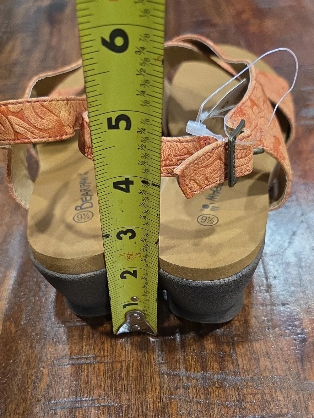 Bearpaw Wedge Sandals NWT